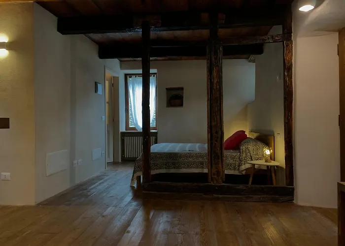 Casa Pietra * Trontano